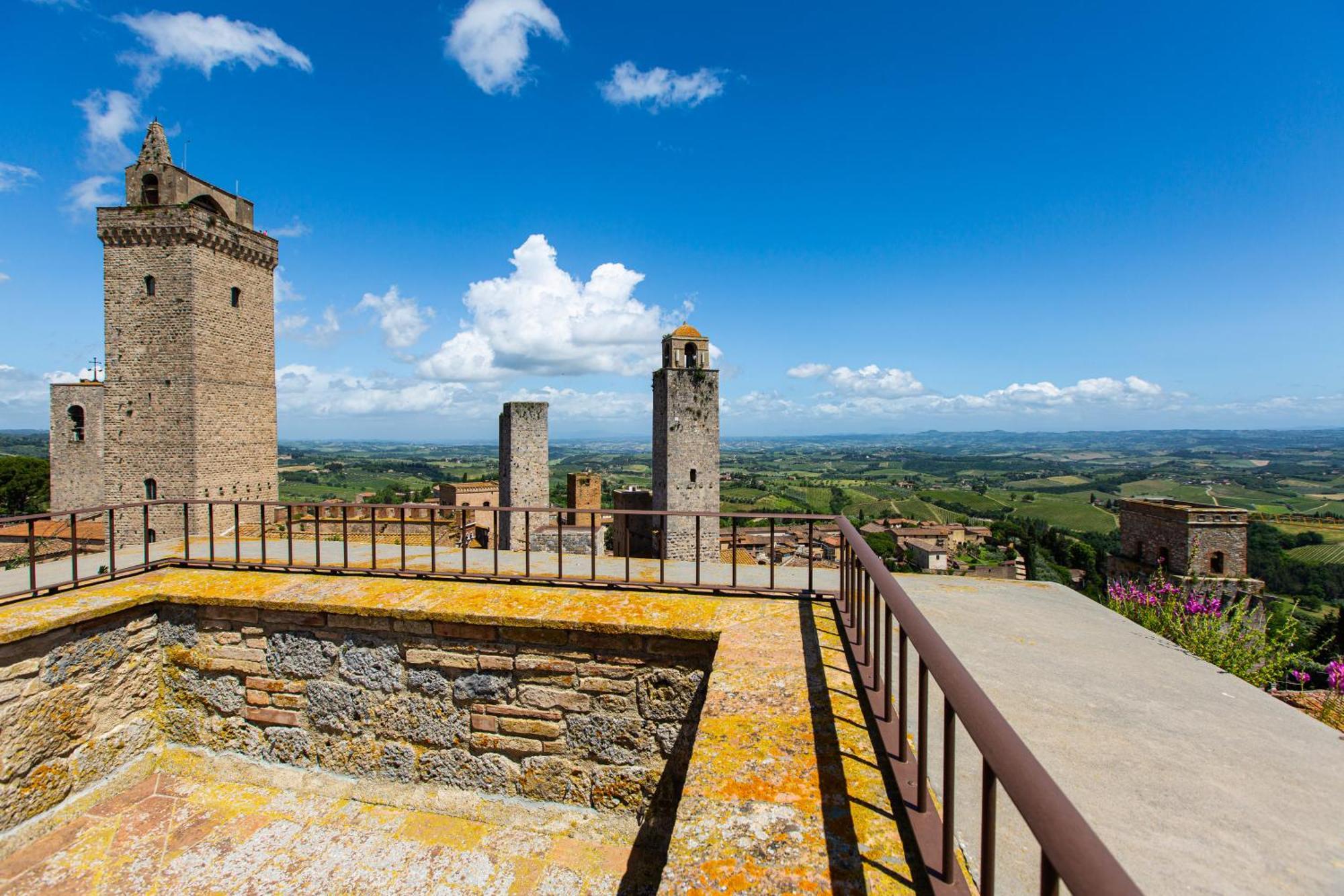 Apartament The Artists' Tower - Amazing View From The Tower San Gimignano Zewnętrze zdjęcie