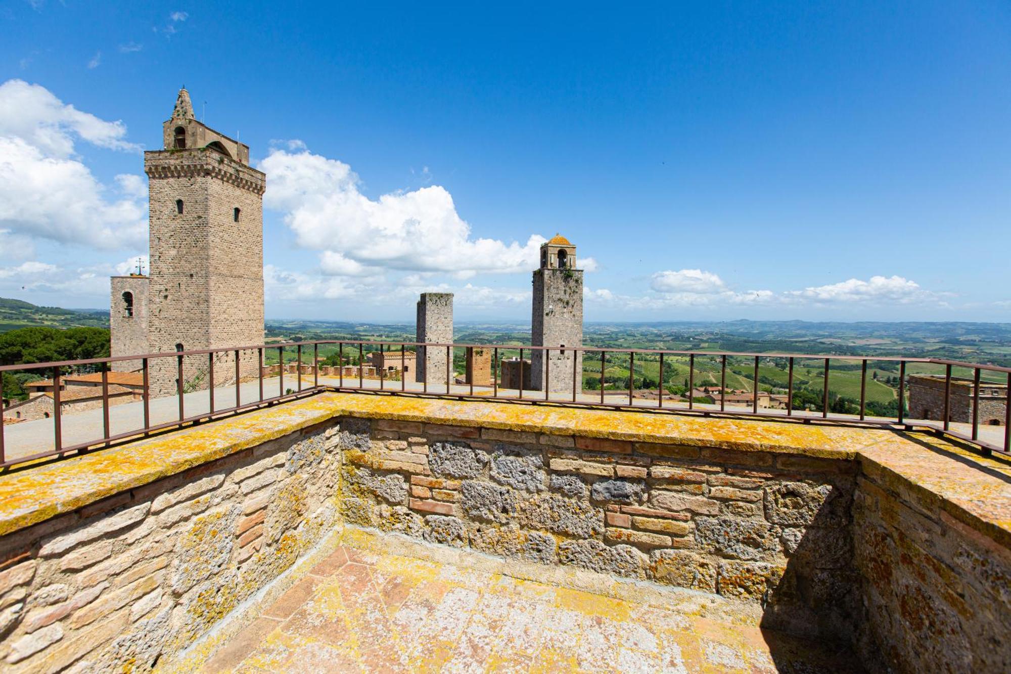 Apartament The Artists' Tower - Amazing View From The Tower San Gimignano Zewnętrze zdjęcie